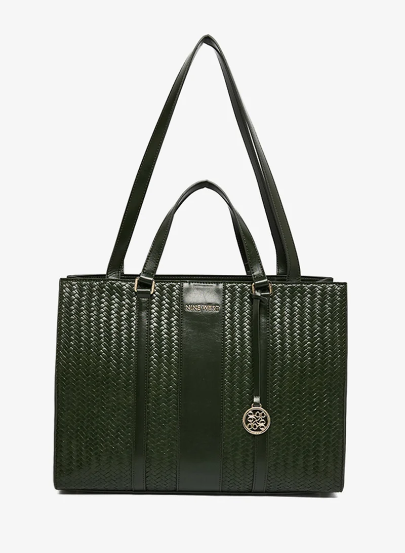 ناين ويست حقيبة يد علوية بتفاصيل شعار